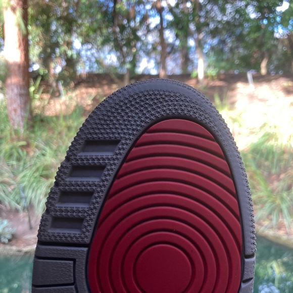 Jordan 3 black cement main image 10
